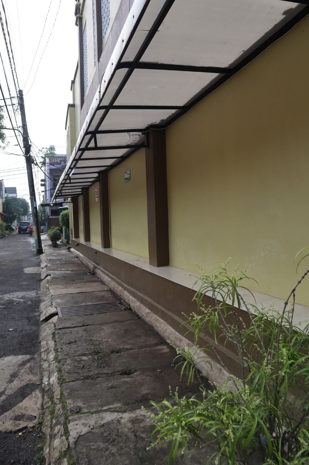 Slide 4